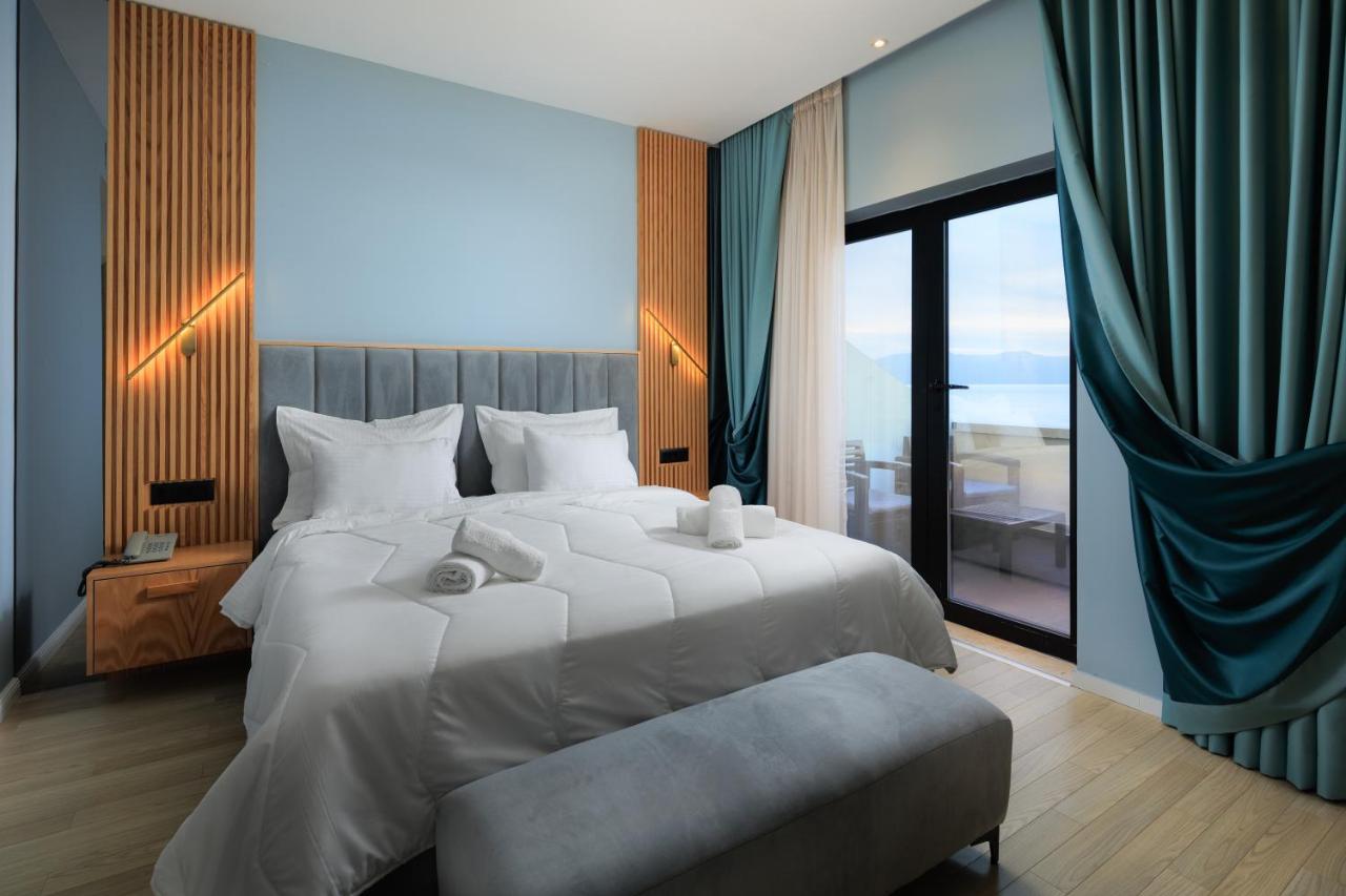 Hotel Brilant Saranda Exterior photo